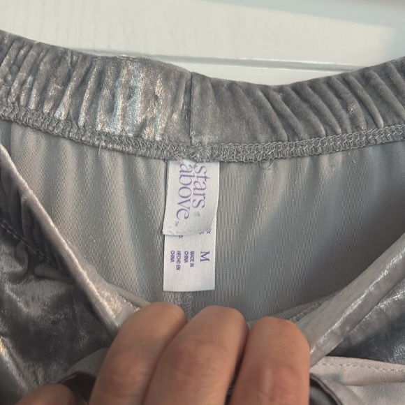 Stars Above Silver Velveteen PJ Set - Picture 4 of 5